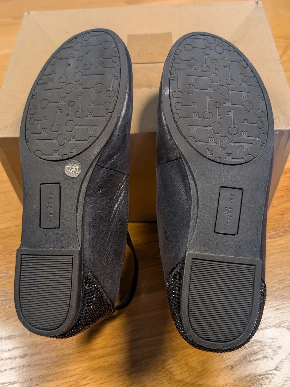 Copper Key - Girls' Loviee Black Leather W/Rhinestones Ballet Flats Size 4